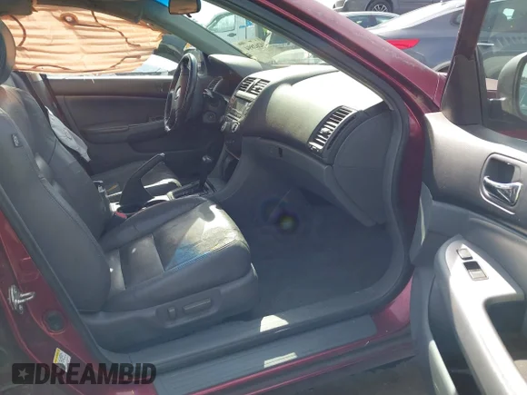 ✅ 2004 Honda Accord EX • VIN: 1HGCM66504A049630 • Lot: 44262894. Wystawiony na IAAI z przebiegiem 298 821 mil. Bezpłatny archiwum sprzedaży aukcyjnych z USA i szczegółowy raport historii pojazdu na DreamBid. Zdjęcie 5.