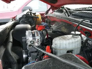 ✅ 2005 Chevrolet Silverado 2500HD LS • VIN: 1GCHK23U45F813790 • Lot: 41425184. Wystawiony na IAAI z przebiegiem 226 815 mil. Bezpłatny archiwum sprzedaży aukcyjnych z USA i szczegółowy raport historii pojazdu na DreamBid. Zdjęcie 19.