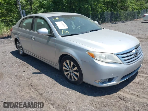 ✅ 2011 Toyota Avalon Limited • VIN: 4T1BK3DB4BU372027 • Лот: 45148386. Опубліковано раніше на IAAI з пробігом 265 902 миль. Безкоштовний доступ до архіву аукціонних продажів зі США та докладний звіт про історію автомобіля на DreamBid. Зображення 1.