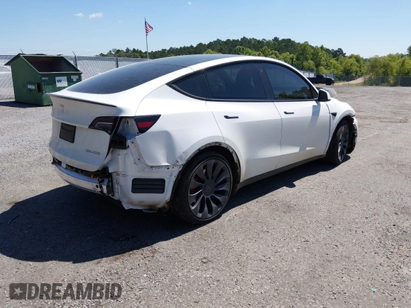 ✅ 2022 Tesla Model Y Performance • VIN: 7SAYGDEF2NF564568 • Лот: 44984401. Опубліковано раніше на IAAI з пробігом 65 092 миль. Безкоштовний доступ до архіву аукціонних продажів зі США та докладний звіт про історію автомобіля на DreamBid. Зображення 4.