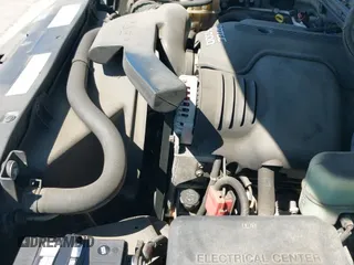 ✅ 2001 GMC Yukon Denali • VIN: 1GKEK63U71J261966 • Lot: 42702725. Listed on IAAI with 178,553 mi. Free auction sales archive from the USA and detailed vehicle history report at DreamBid. Image 19.