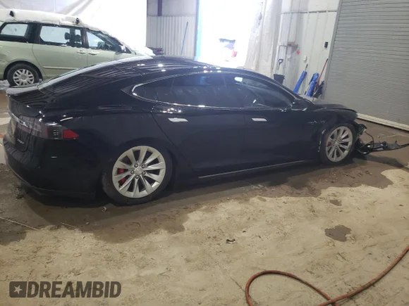 ✅ 2015 Tesla Model S P85D • VIN: 5YJSA1V47FF099790 • Lot: 37115084. Listed on Copart with Not provided. Free auction sales archive from the USA and detailed vehicle history report at DreamBid. Image 3.