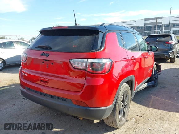 ✅ 2019 Jeep Compass Latitude • VIN: 3C4NJCBB1KT833122 • Lot: 43586233. Wystawiony na IAAI z przebiegiem 77 015 mil. Bezpłatny archiwum sprzedaży aukcyjnych z USA i szczegółowy raport historii pojazdu na DreamBid. Zdjęcie 4.