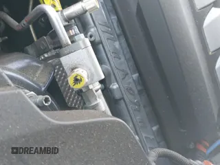 ✅ 2022 Maserati Levante Modena • VIN: ZN661YUM7NX389090 • Lot: 42429146. Wystawiony na IAAI z przebiegiem 18 460 mil. Bezpłatny archiwum sprzedaży aukcyjnych z USA i szczegółowy raport historii pojazdu na DreamBid. Zdjęcie 20.