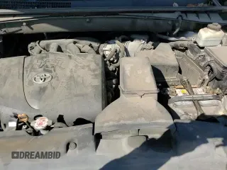 ✅ 2018 Toyota Highlander LE • VIN: 5TDZZRFH3JS266075 • Лот: 81818295. Опубликован ранее на Copart с пробегом 108 585 миль. Бесплатный доступ к архиву аукционных продаж из США и подробный отчёт об истории автомобиля на DreamBid. Изображение 16.