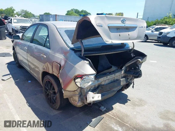 ✅ 2003 Toyota Camry LE • VIN: 4T1BE32K53U153329 • Lot: 45305482. Wystawiony na IAAI z przebiegiem 149 531 mil. Bezpłatny archiwum sprzedaży aukcyjnych z USA i szczegółowy raport historii pojazdu na DreamBid. Zdjęcie 3.