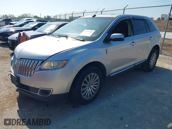 ✅ 2012 Lincoln MKX • VIN: 2LMDJ6JK3CBL08185 • Lot: 42079548. Wystawiony na IAAI z przebiegiem 321 452 mil. Bezpłatny archiwum sprzedaży aukcyjnych z USA i szczegółowy raport historii pojazdu na DreamBid. Zdjęcie 2.