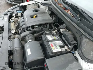 ✅ 2017 Hyundai Elantra SE • VIN: 5NPD74LF4HH127028 • Lot: 43410903. Listed on IAAI with 158,123 mi. Free auction sales archive from the USA and detailed vehicle history report at DreamBid. Image 18.