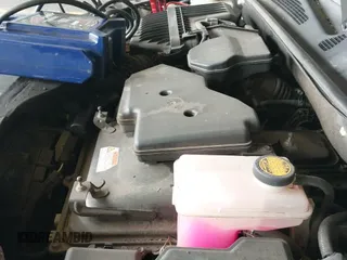 ✅ 2009 Toyota Highlander • VIN: JTEEW41A892034817 • Lot: 43013174. Wystawiony na IAAI z przebiegiem 274 122 mil. Bezpłatny archiwum sprzedaży aukcyjnych z USA i szczegółowy raport historii pojazdu na DreamBid. Zdjęcie 19.