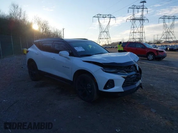 ✅ 2022 Chevrolet Blazer RS • VIN: 3GNKBKRS8NS214678 • Lot: 41307953. Wystawiony na IAAI z przebiegiem 23 114 mil. Bezpłatny archiwum sprzedaży aukcyjnych z USA i szczegółowy raport historii pojazdu na DreamBid. Zdjęcie 1.