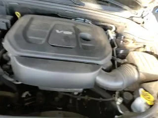 ✅ 2017 Dodge Durango SXT • VIN: 1C4RDHAG8HC638643 • Lot: 82287045. Listed on Copart with 128,896 mi. Free auction sales archive from the USA and detailed vehicle history report at DreamBid. Image 16.