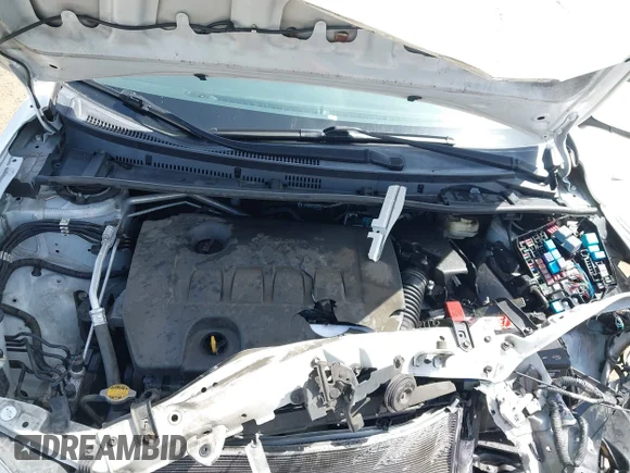 ✅ 2016 Toyota Corolla L • VIN: 5YFBURHE3GP562329 • Lot: 45172340. Wystawiony na IAAI z przebiegiem 111 311 mil. Bezpłatny archiwum sprzedaży aukcyjnych z USA i szczegółowy raport historii pojazdu na DreamBid. Zdjęcie 10.