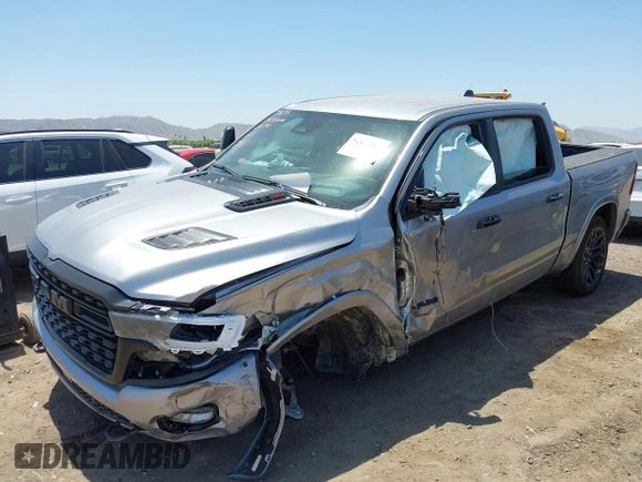 ✅ 2025 Ram 1500 Limited • VIN: 1C6SRFHP8SN635113 • Lot: 42472018. Wystawiony na IAAI z przebiegiem 2 771 mil. Bezpłatny archiwum sprzedaży aukcyjnych z USA i szczegółowy raport historii pojazdu na DreamBid. Zdjęcie 18.