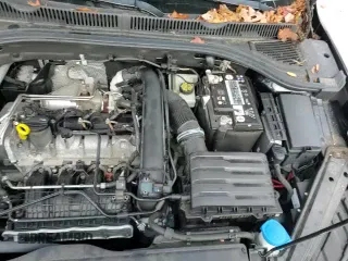 ✅ 2019 Volkswagen Jetta S • VIN: 3VWCB7BU9KM221738 • Лот: 92418125. Опубликован ранее на Copart с пробегом 41 342 миль. Бесплатный доступ к архиву аукционных продаж из США и подробный отчёт об истории автомобиля на DreamBid. Изображение 13.