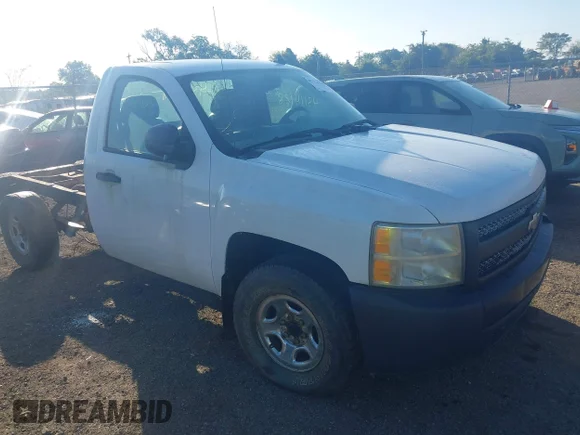 ✅ 2008 Chevrolet Silverado 1500 Work Truck • VIN: 1GCEK14J68Z278787 • Лот: 43114128. Опубликован ранее на IAAI с пробегом 97 192 миль. Бесплатный доступ к архиву аукционных продаж из США и подробный отчёт об истории автомобиля на DreamBid. Изображение 1.