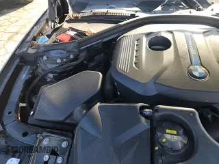 ✅ 2018 BMW 3 Series 330e • VIN: WBA8E1C57JA758881 • Lot: 83777125. Wystawiony na Copart z przebiegiem 99 868 mil. Bezpłatny archiwum sprzedaży aukcyjnych z USA i szczegółowy raport historii pojazdu na DreamBid. Zdjęcie 13.