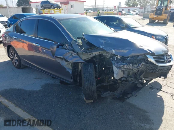 ✅ 2015 Honda Accord LX • VIN: 1HGCR2F38FA245245 • Лот: 45581227. Опубликован ранее на IAAI с пробегом 44 337 миль. Бесплатный доступ к архиву аукционных продаж из США и подробный отчёт об истории автомобиля на DreamBid. Изображение 1.