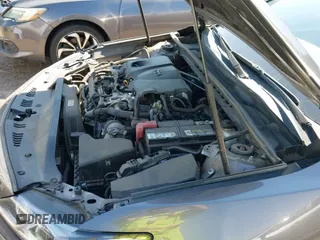 2019 Toyota Camry LE z VIN 4T1B11HK9KU161472, wystawiony jako IAAI lot #43127580 z przebiegiem 104 626 mil mil oraz . Historia ofert i sprzedaży dostępna na DreamBid. Obrazek 20.