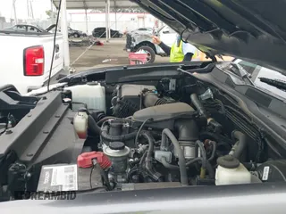 ✅ 2019 Toyota Tacoma SR • VIN: 5TFSX5EN3KX070947 • Lot: 42743768. Listed on IAAI with 76,882 mi. Free auction sales archive from the USA and detailed vehicle history report at DreamBid. Image 20.