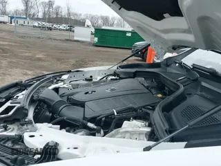 ✅ 2023 Mercedes-Benz GLC 300 • VIN: W1NKM4HBXPF029614 • Lot: 41633136. Wystawiony na IAAI z przebiegiem 12 810 mil. Bezpłatny archiwum sprzedaży aukcyjnych z USA i szczegółowy raport historii pojazdu na DreamBid. Zdjęcie 20.