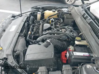 ✅ 2015 Ford Fusion SE • VIN: 1FA6P0HD0F5118290 • Lot: 43568856. Wystawiony na IAAI z przebiegiem 229 988 mil. Bezpłatny archiwum sprzedaży aukcyjnych z USA i szczegółowy raport historii pojazdu na DreamBid. Zdjęcie 18.