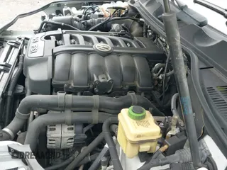 ✅ 2012 Volkswagen Touareg Lux • VIN: WVGEF9BP8CD008584 • Lot: 42675371. Wystawiony na IAAI z przebiegiem 129 477 mil. Bezpłatny archiwum sprzedaży aukcyjnych z USA i szczegółowy raport historii pojazdu na DreamBid. Zdjęcie 19.