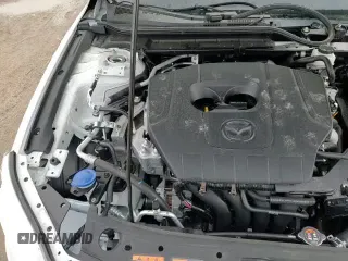 ✅ 2024 Mazda 3 S • VIN: 3MZBPAAM3RM435436 • Lot: 85861614. Wystawiony na Copart z przebiegiem 4 309 mil. Bezpłatny archiwum sprzedaży aukcyjnych z USA i szczegółowy raport historii pojazdu na DreamBid. Zdjęcie 16.