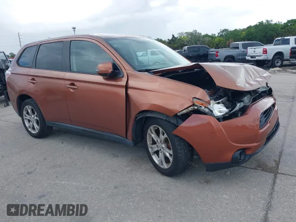 ✅ 2014 Mitsubishi Outlander SE • VIN: JA4AD3A35EZ003265 • Lot: 44773946. Wystawiony na IAAI z przebiegiem 183 509 mil. Bezpłatny archiwum sprzedaży aukcyjnych z USA i szczegółowy raport historii pojazdu na DreamBid. Zdjęcie 1.