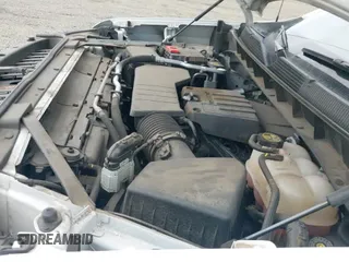 ✅ 2023 Chevrolet Silverado 1500 Work Truck • VIN: 3GCNAAEK2PG353011 • Lot: 43521834. Wystawiony na IAAI z przebiegiem 110 957 mil. Bezpłatny archiwum sprzedaży aukcyjnych z USA i szczegółowy raport historii pojazdu na DreamBid. Zdjęcie 19.