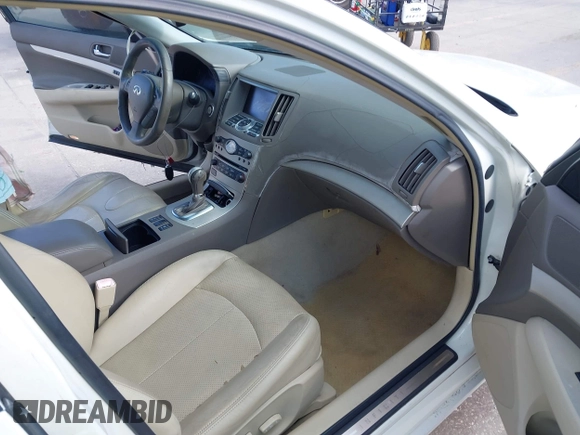 ✅ 2008 Infiniti G35 Journey • VIN: JNKBV61E88M227107 • Lot: 44436172. Wystawiony na IAAI z przebiegiem 157 785 mil. Bezpłatny archiwum sprzedaży aukcyjnych z USA i szczegółowy raport historii pojazdu na DreamBid. Zdjęcie 5.