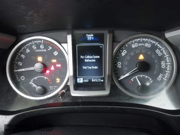 ✅ 2022 Toyota Tacoma SR • VIN: 3TMCZ5ANXNM502271 • Lot: 43715198. Wystawiony na IAAI z przebiegiem 84 523 mil. Bezpłatny archiwum sprzedaży aukcyjnych z USA i szczegółowy raport historii pojazdu na DreamBid. Zdjęcie 7.