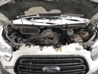 ✅ 2018 Ford Transit • VIN: 1FTBW3XMXJKA11644 • Lot: 43737365. Wystawiony na Copart z przebiegiem 114 007 mil. Bezpłatny archiwum sprzedaży aukcyjnych z USA i szczegółowy raport historii pojazdu na DreamBid. Zdjęcie 14.