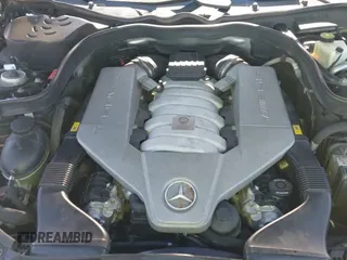 ✅ 2010 Mercedes-Benz E 63 AMG • VIN: WDDHF7HB3AA169852 • Lot: 41822556. Wystawiony na IAAI z przebiegiem 164 179 mil. Bezpłatny archiwum sprzedaży aukcyjnych z USA i szczegółowy raport historii pojazdu na DreamBid. Zdjęcie 19.