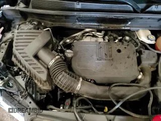 ✅ 2022 GMC Acadia SLE • VIN: 1GKKNKL45NZ122011 • Lot: 67770285. Wystawiony na Copart z przebiegiem 56 053 mil. Bezpłatny archiwum sprzedaży aukcyjnych z USA i szczegółowy raport historii pojazdu na DreamBid. Zdjęcie 17.