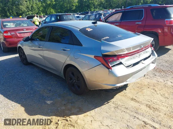 ✅ 2021 Hyundai Elantra SEL • VIN: 5NPLM4AG1MH011182 • Lot: 45277061. Listed on IAAI with 90,606 mi. Free auction sales archive from the USA and detailed vehicle history report at DreamBid. Image 3.