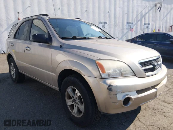 ✅ 2005 Kia Sorento LX • VIN: KNDJD733455342682 • Lot: 45363391. Listed on IAAI with 172,938 mi. Free auction sales archive from the USA and detailed vehicle history report at DreamBid. Image 1.