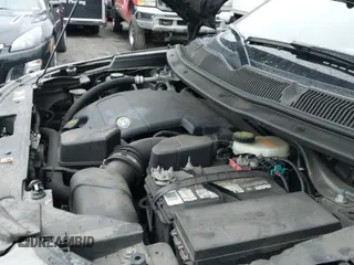 ✅ 2013 Ford Explorer Limited • VIN: 1FM5K8F88DGC47352 • Lot: 41034256. Wystawiony na IAAI z przebiegiem 171 290 mil. Bezpłatny archiwum sprzedaży aukcyjnych z USA i szczegółowy raport historii pojazdu na DreamBid. Zdjęcie 22.