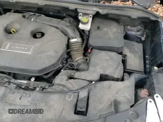 ✅ 2017 Lincoln MKC Select • VIN: 5LMCJ2C95HUL47725 • Lot: 93535625. Listed on Copart with 121,613 mi. Free auction sales archive from the USA and detailed vehicle history report at DreamBid. Image 16.