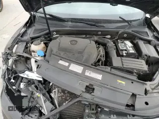 ✅ 2019 Volkswagen Passat Wolfsburg Edition • VIN: 1VWLA7A36KC006797 • Lot: 82642745. Wystawiony na Copart z przebiegiem 134 690 mil. Bezpłatny archiwum sprzedaży aukcyjnych z USA i szczegółowy raport historii pojazdu na DreamBid. Zdjęcie 13.