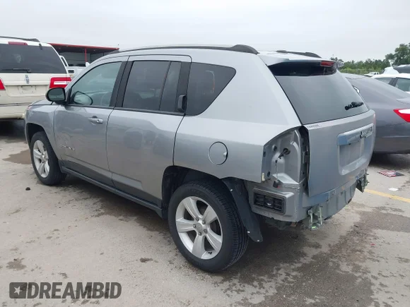 ✅ 2016 Jeep Compass Sport • VIN: 1C4NJCBAXGD742841 • Lot: 45072347. Wystawiony na IAAI z przebiegiem 95 542 mil. Bezpłatny archiwum sprzedaży aukcyjnych z USA i szczegółowy raport historii pojazdu na DreamBid. Zdjęcie 3.