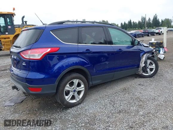 ✅ 2016 Ford Escape SE • VIN: 1FMCU9G99GUA85378 • Lot: 45490680. Wystawiony na IAAI z przebiegiem 81 168 mil. Bezpłatny archiwum sprzedaży aukcyjnych z USA i szczegółowy raport historii pojazdu na DreamBid. Zdjęcie 4.
