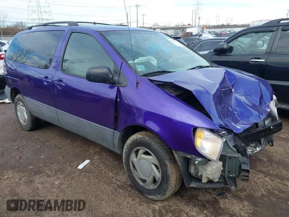 ✅ 1998 Toyota Sienna LE • VIN: 4T3ZF13C5WU022842 • Lot: 43880037. Listed on IAAI with Not provided. Free auction sales archive from the USA and detailed vehicle history report at DreamBid. Image 1.