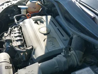 ✅ 2009 Volkswagen Eos Lux • VIN: WVWFA71F09V013768 • Lot: 42222581. Wystawiony na IAAI z przebiegiem 137 900 mil. Bezpłatny archiwum sprzedaży aukcyjnych z USA i szczegółowy raport historii pojazdu na DreamBid. Zdjęcie 12.