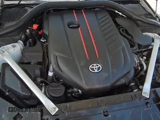 ✅ 2022 Toyota Supra 3.0 • VIN: WZ1DB0C07NW049547 • Lot: 70929575. Wystawiony na Copart z przebiegiem 40 131 mil. Bezpłatny archiwum sprzedaży aukcyjnych z USA i szczegółowy raport historii pojazdu na DreamBid. Zdjęcie 13.