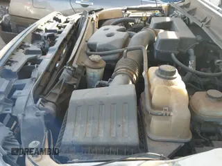 ✅ 2012 Ford F-250 XL • VIN: 1FTBF2A60CEB13251 • Lot: 41079594. Wystawiony na IAAI z przebiegiem 156 441 mil. Bezpłatny archiwum sprzedaży aukcyjnych z USA i szczegółowy raport historii pojazdu na DreamBid. Zdjęcie 19.