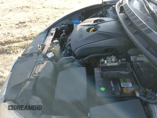 2014 Hyundai Elantra SE с VIN 5NPDH4AE7EH526826, выставлен на аукционе IAAI как лот 41350550 с пробегом 204 141 миль миль и . История ставок и продаж доступна на DreamBid. Изображение 15.