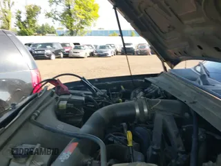 ✅ 2009 Ford F-250 XL • VIN: 1FTSW21599EA68049 • Lot: 42914220. Listed on IAAI with 273,656 mi. Free auction sales archive from the USA and detailed vehicle history report at DreamBid. Image 19.