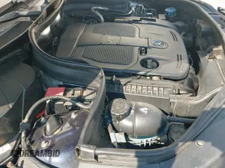 ✅ 2013 Mercedes-Benz GLK 350 • VIN: WDCGG8JB4DF860585 • Лот: 43249438. Опубликован ранее на IAAI с пробегом 234 437 миль. Бесплатный доступ к архиву аукционных продаж из США и подробный отчёт об истории автомобиля на DreamBid. Изображение 19.