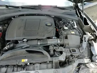 ✅ 2022 Jaguar F-Pace S • VIN: SADCJ2EX6NA691665 • Lot: 60254045. Listed on Copart with 35,834 mi. Free auction sales archive from the USA and detailed vehicle history report at DreamBid. Image 17.