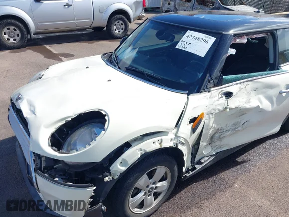 ✅ 2015 MINI Hardtop • VIN: WMWXM5C57FT937066 • Лот: 42748296. Опубликован ранее на IAAI с пробегом 56 547 миль. Бесплатный доступ к архиву аукционных продаж из США и подробный отчёт об истории автомобиля на DreamBid. Изображение 6.